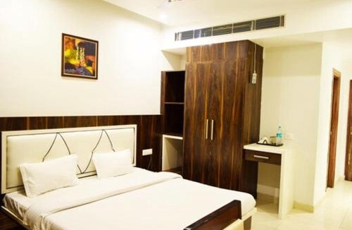 Chintpurni Hotel | Hotel President