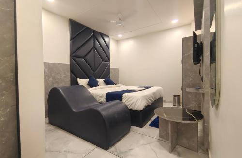 Ahmedabad Hotel | Hotel Prime Sky