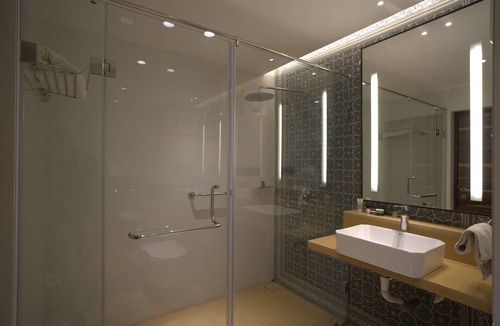 Bhuj Hotel | Hotel Prince