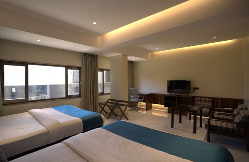 Bhuj Hotel | Hotel Prince