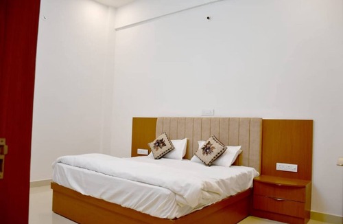 Bundi Hotel | Hotel Pushpa Paradise