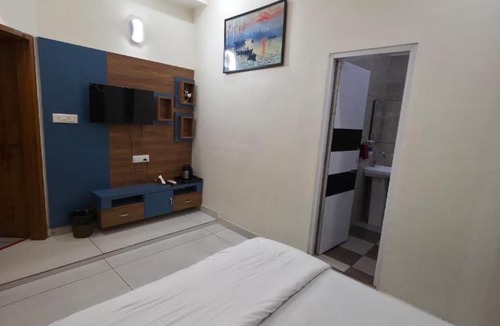 Sonepat Hotel | Hotel R3