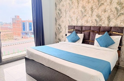 Kanpur Hotel | Hotel Raas Inn