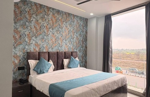 Kanpur Hotel | Hotel Raas Inn