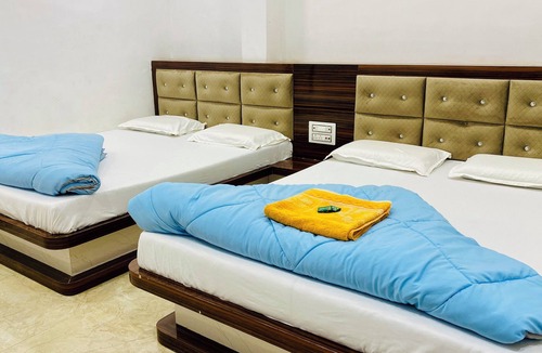 Omkareshwar Hotel | Hotel Radhe Shree