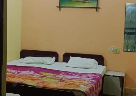 Taj Ganj Hotel | Hotel Raj Bed And Breakfast