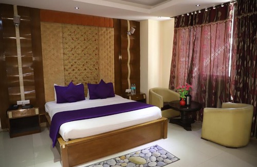 Haridwar Hotel | Hotel Raj Mandir