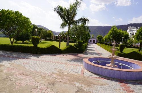 Jhiri Hotel | Hotel Raj Resort and Pool