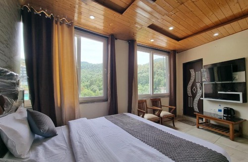 Banikhet Hotel | Hotel Rajinder Prasth