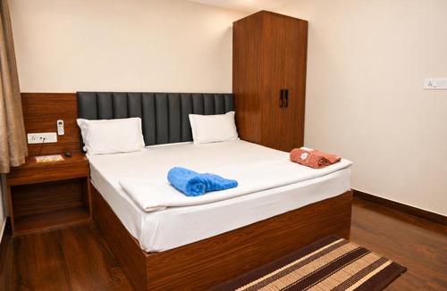 Ayodhya Hotel | Hotel Ram Sadan