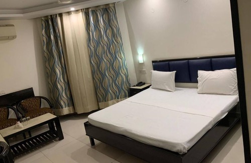 Jagadhri Hotel | Hotel Raman's