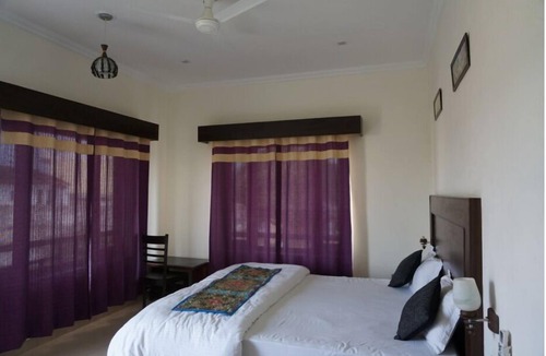 Khajuraho Hotel | Hotel Ramayana Khajuraho