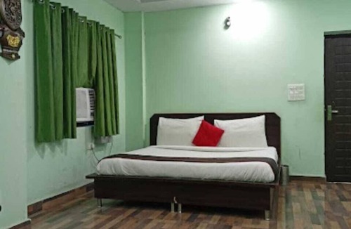 Rishikesh Hotel | Hotel Rameshwaram Inn