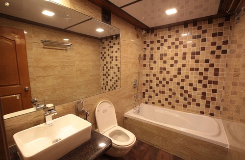 Chendhare Hotel | Hotel Ravi Kiran