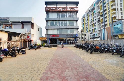 Wagholi Hotel | Hotel Regal Heaven