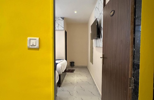Sakinaka Hotel | Hotel Rishi Palace
