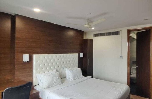 Vijayawada Hotel | HOTEL RN GRAND