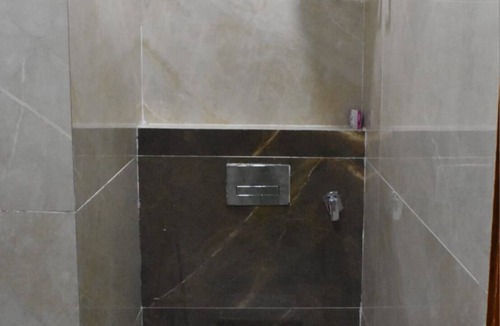 Kasganj Hotel | Hotel Robinson Kasganj
