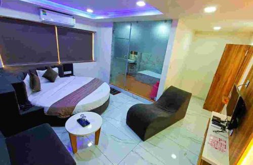 Anand Hotel | HOTEL ROCK In