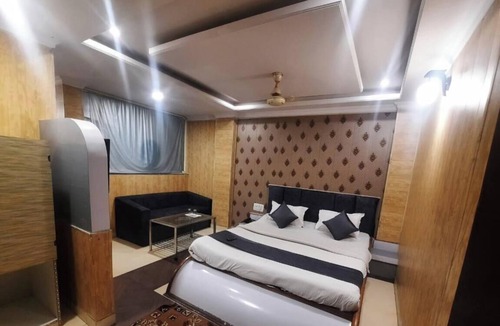 Pachmarhi Hotel | Hotel Rock View