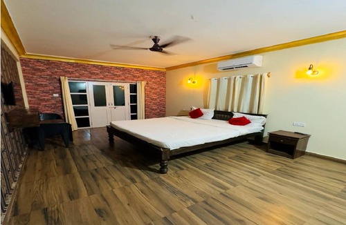 Baga Hotel | Hotel Romeo's Palace Near Baga Beach