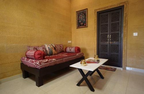 Amar Sagar Pol Hotel | Hotel Royal Haveli