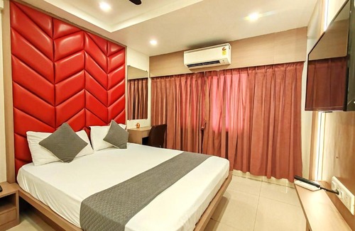 Taloja Hotel | Hotel Royal Inn