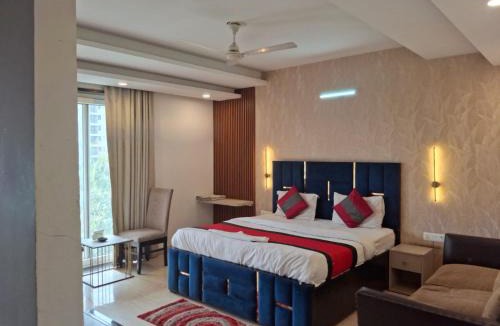 Gurugram House | Hotel Royal Stay