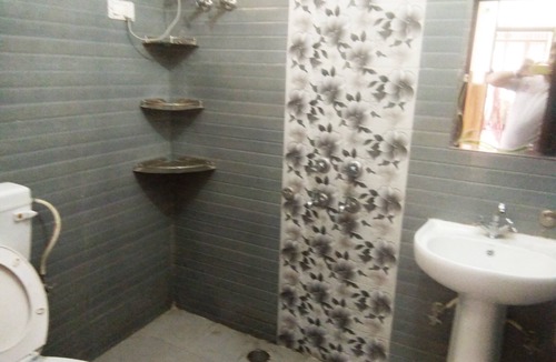 Dharamshala Hotel | Hotel Royal Taj