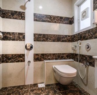 Surat Hotel | Hotel Royal Treat Surat