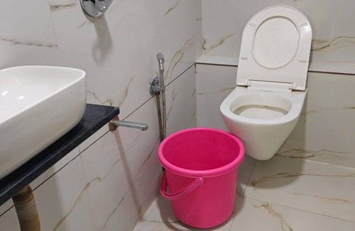 Vastrapur Hotel | Hotel Royal Villa