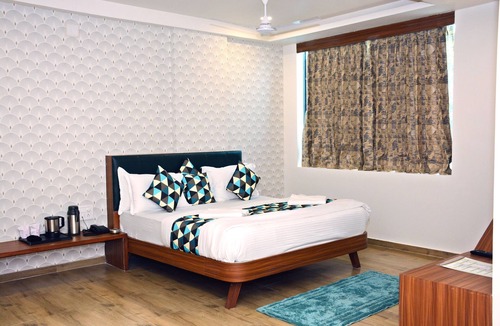 Vadodara Hotel | Hotel Royal Wings