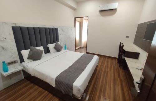 Taj Ganj Hotel | Hotel Rudra Vilas