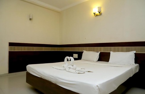 Shirdi Hotel | Hotel S P Inn