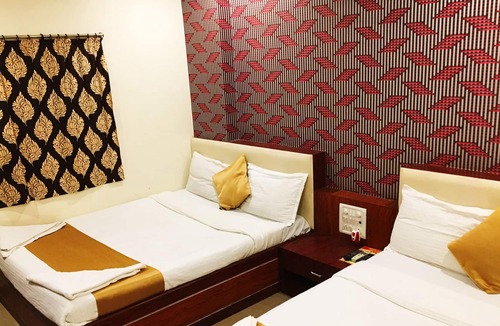 Dharavi Hotel | Hotel Safar Residency