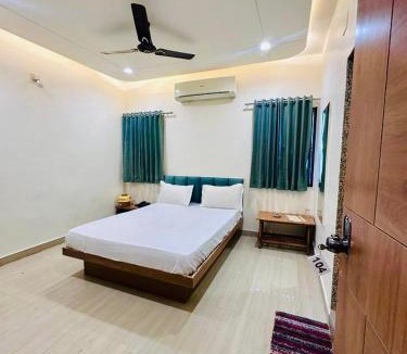 Radhanpur Hotel | Hotel Sahyog