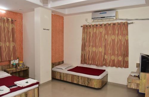 Shirdi Hotel | Hotel sai dhyan