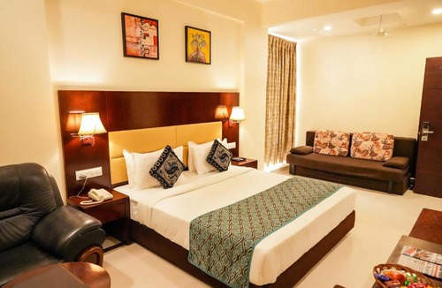 Shirdi Hotel | Hotel Sai Jashan Shirdi - Where blessings & comfort meet