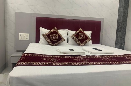 Chembur East Hotel | Hotel Sai Plaza