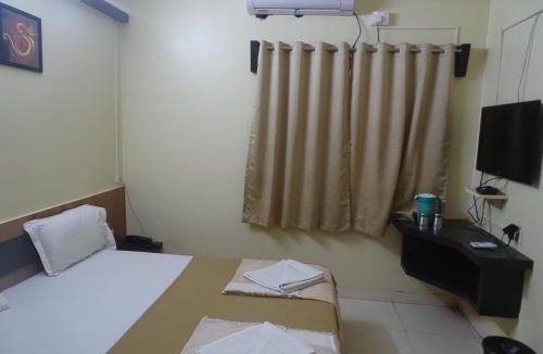 Shirdi Hotel | Hotel Saikrupa
