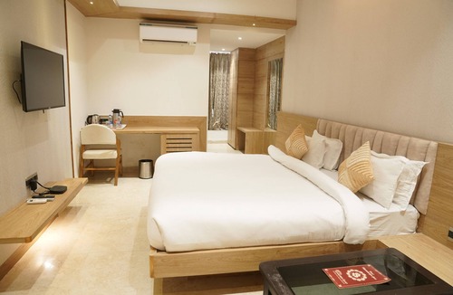 Marhi Hotel | Hotel Samdariya Gold Rewa