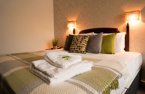 Jabalpur Hotel | Hotel Samrat