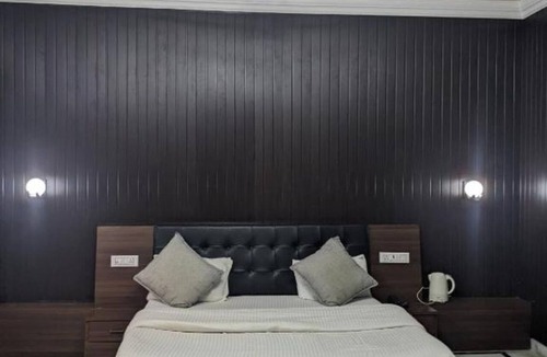 Naugarh Hotel | Hotel Satkar Palace Moradabad