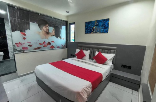 Vadodara Hotel | Hotel Satyam