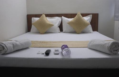 Vastrapur Hotel | Hotel Savera INN