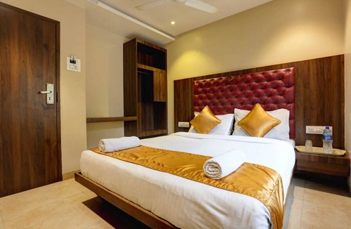Andheri West Hotel | Hotel Sea Breeze