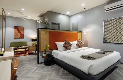 Madhapur Hotel | Hotel Serenity La Serene