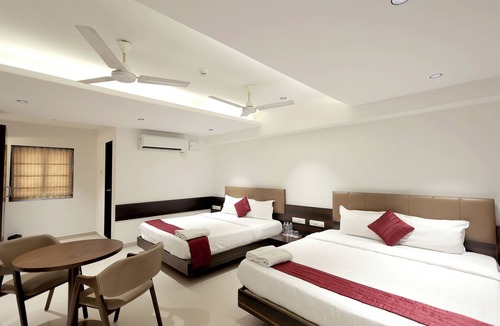 Surat Hotel | HOTEL SHAGUN ROOMS & BANQUET Surat