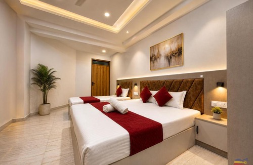 Vrindavan Hotel | Hotel Shanti Residency Vrindavan