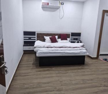 Sitamarhi Hotel | Hotel sharda inn and banquet hall